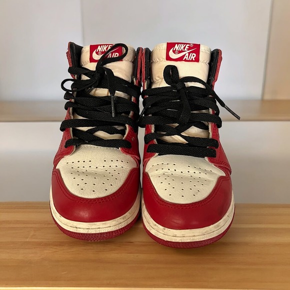 Jordan 1 Chicago Lost and Found Retro High OG - 4.5Y / Women's 6 - Picture 2 of 8